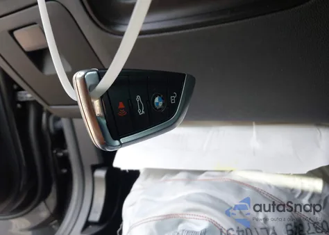 2018 BMW X3 xDrivem40I z USA, uszkodzony, nr VIN 5UXTR9C56JLC77431